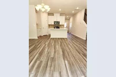 250 Brook Farm Lane, Fuquay-Varina, NC 27526 - Photo 6
