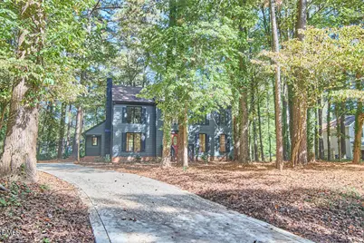 8404 Sleepy Creek Drive, Raleigh, NC 27613 - Photo 4