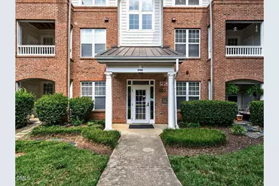 1700 Tiffany Bay Court #304, Raleigh, NC 27609 - Photo 2