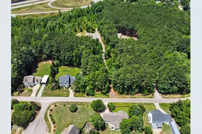 3716 Highland Creek Drive, Apex, NC 27539 - Photo 2
