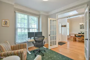 112 Dairy Ct, Chapel Hill, NC 27516 - Photo 4