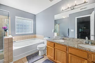 237 Georgetowne Dr, Clayton, NC 27520 - Photo 16