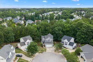 112 Tyler Gate Ln, Holly Springs, NC 27540 - Photo 2
