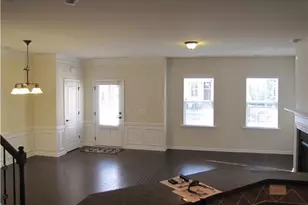 4117 Overcup Oak Ln, Cary, NC 27519 - Photo 2
