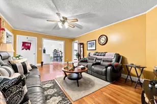 4257 Washington St, Ayden, NC 28513 - Photo 8