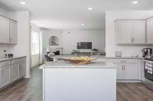 1556 Aberdeen Dr, Mebane, NC 27302 - Photo 18
