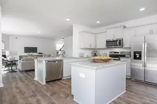 1556 Aberdeen Dr, Mebane, NC 27302 - Photo 16
