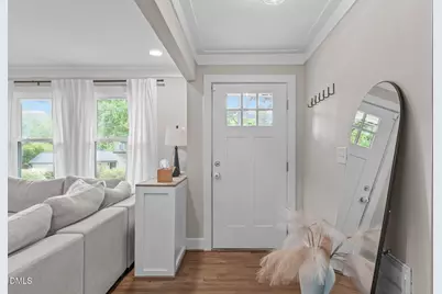1403 Maple Avenue, Apex, NC 27502 - Photo 2