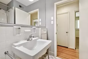 2751 Toxey Dr, Raleigh, NC 27609 - Photo 56