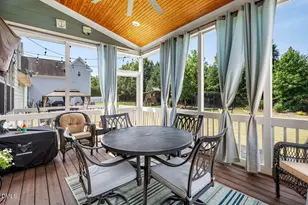 124 Restonwood Dr, Apex, NC 27539 - Photo 8
