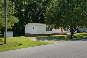 186 Allen Dr, Fuquay Varina, NC 27526 - Photo 2