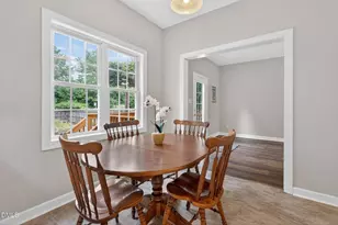 108 Grassy Ridge Ct, Apex, NC 27502 - Photo 8