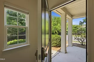 5237 Niagra Dr, Chapel Hill, NC 27517 - Photo 2