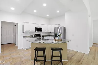 5237 Niagra Drive, Chapel Hill, NC 27517 - Photo 4