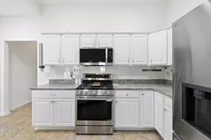 5237 Niagra Dr, Chapel Hill, NC 27517 - Photo 10
