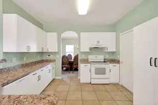 5328 Logos Ct, Raleigh, NC 27610 - Photo 16