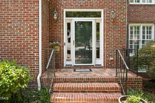 103 Parkgrove Ct, Cary, NC 27519 - Photo 2