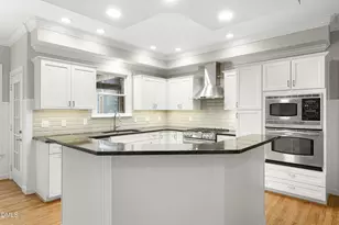 103 Parkgrove Ct, Cary, NC 27519 - Photo 10