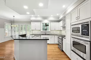 103 Parkgrove Ct, Cary, NC 27519 - Photo 8