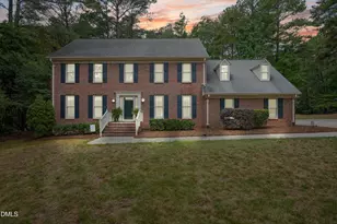 10521 Leafwood Pl, Raleigh, NC 27613 - Photo 2