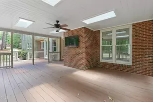 10521 Leafwood Pl, Raleigh, NC 27613 - Photo 48