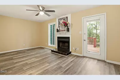 104 Applecross Drive, Cary, NC 27511 - Photo 6