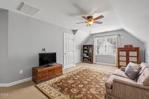 405 Chanticlair Dr, Apex, NC 27502 - Photo 18
