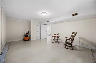 6719 Valley Lake Dr, Raleigh, NC 27612 - Photo 48