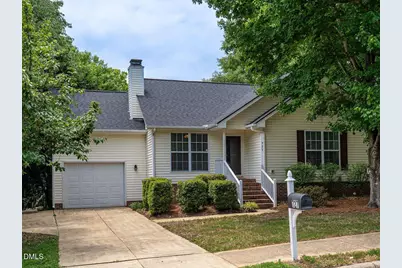 727 Avery Street, Garner, NC 27529 - Photo 2