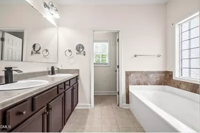 2458 Valley Drive, Clayton, NC 27520 - Photo 24
