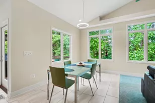 102 Bradwyck Dr, Cary, NC 27513 - Photo 22