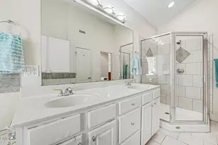 102 Bradwyck Dr, Cary, NC 27513 - Photo 32