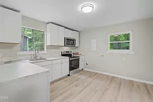 2720 Thelma St, Durham, NC 27704 - Photo 6