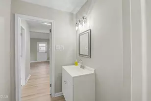 2720 Thelma St, Durham, NC 27704 - Photo 12