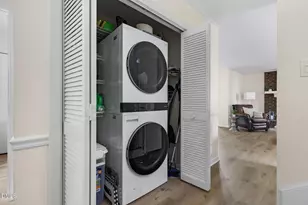 114 Arbuckle Ln, Cary, NC 27511 - Photo 20