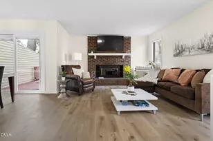 114 Arbuckle Ln, Cary, NC 27511 - Photo 6
