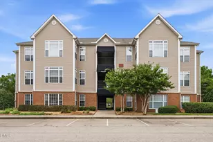 2501 Huntscroft Ln, Raleigh, NC 27617 - Photo 2