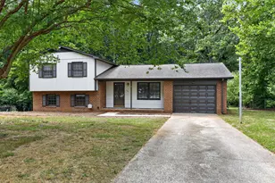 401 November St, Garner, NC 27529 - Photo 2