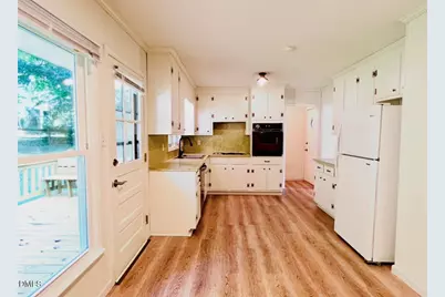 737 Lakeview Drive, Henderson, NC 27536 - Photo 6