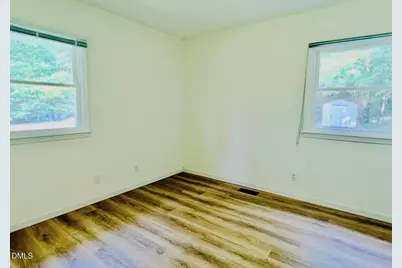 737 Lakeview Drive, Henderson, NC 27536 - Photo 16