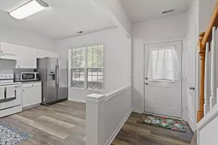 140 Orchard Park Dr, Cary, NC 27513 - Photo 6