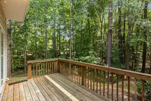 140 Orchard Park Dr, Cary, NC 27513 - Photo 2