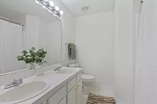 140 Orchard Park Dr, Cary, NC 27513 - Photo 26