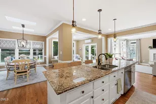 102 Southglen Dr, Cary, NC 27518 - Photo 18