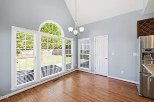 608 Oxboro Cir, Durham, NC 27713 - Photo 22