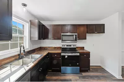 2901 Wicklow Place, Raleigh, NC 27604 - Photo 12