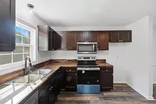 2901 Wicklow Pl, Raleigh, NC 27604 - Photo 12
