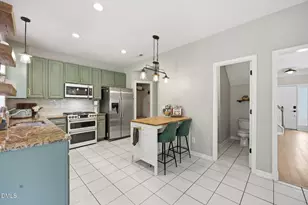 108 Aldeburgh Ct, Holly Springs, NC 27540 - Photo 18