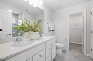 729 Branthurst Dr, Fuquay Varina, NC 27526 - Photo 12