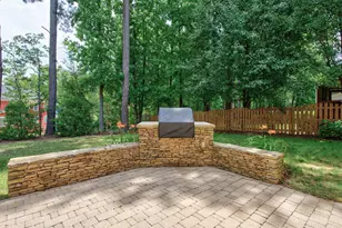 1304 Applethorn Dr, Apex, NC 27502 - Photo 30